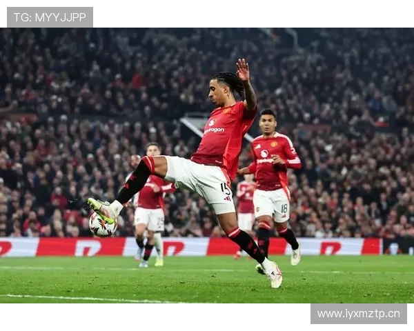 曼联重建困局:方向不清成当前核心问题,影响持续显现 曼联重建困局:方向不清成当前核心问题,影响持续显现